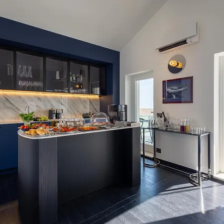 Bluonly Boutique 4* Vasto