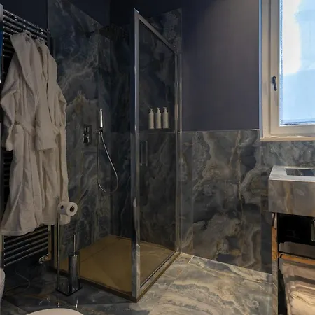 Bluonly Boutique Bed & Breakfast 4*