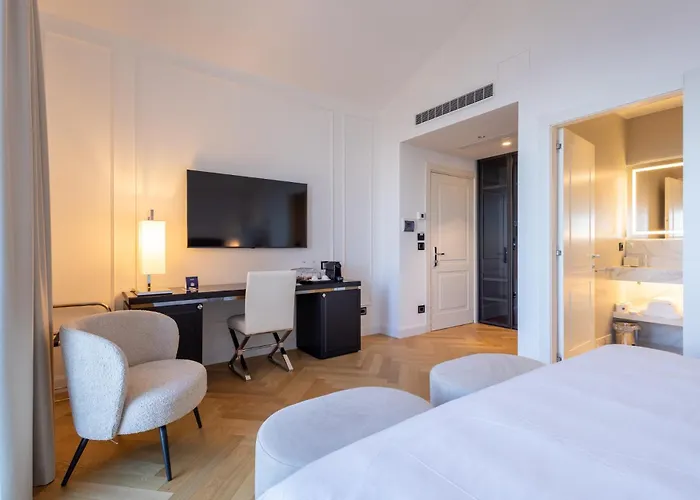 Bluonly Boutique Vasto