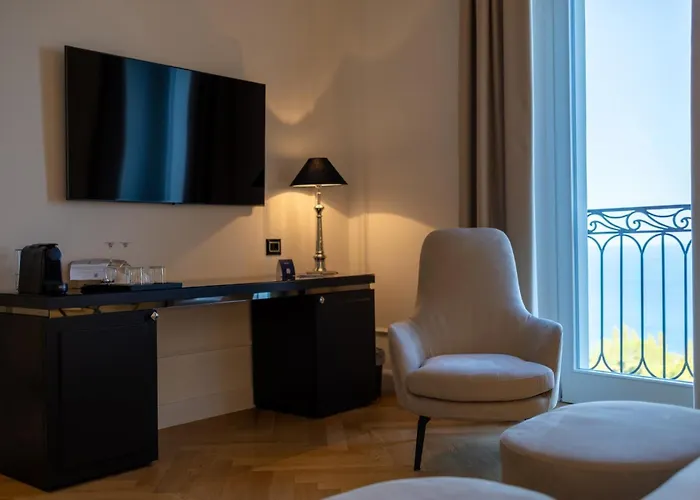 Alojamento de Acomodação e Pequeno-almoço Bluonly Boutique 4*