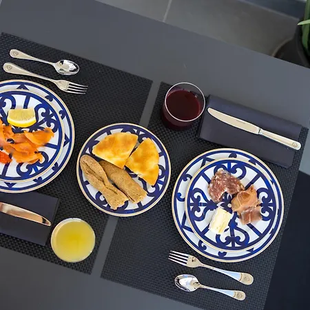 Nocleg ze śniadaniem Bluonly Boutique