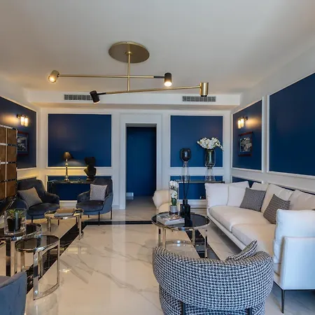Bluonly Boutique 4*