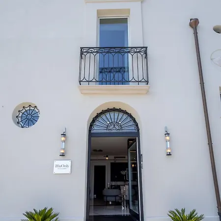Bluonly Boutique 4*