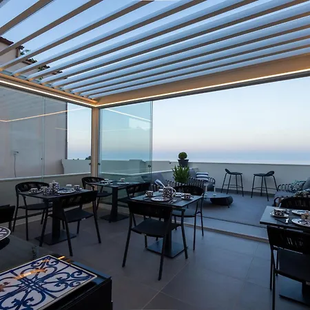 Nocleg ze śniadaniem Bluonly Boutique 4*