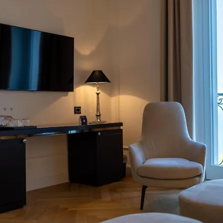 Nocleg ze śniadaniem Bluonly Boutique 4*