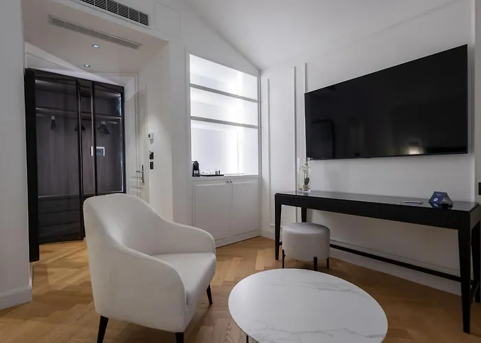 Bluonly Boutique Vasto